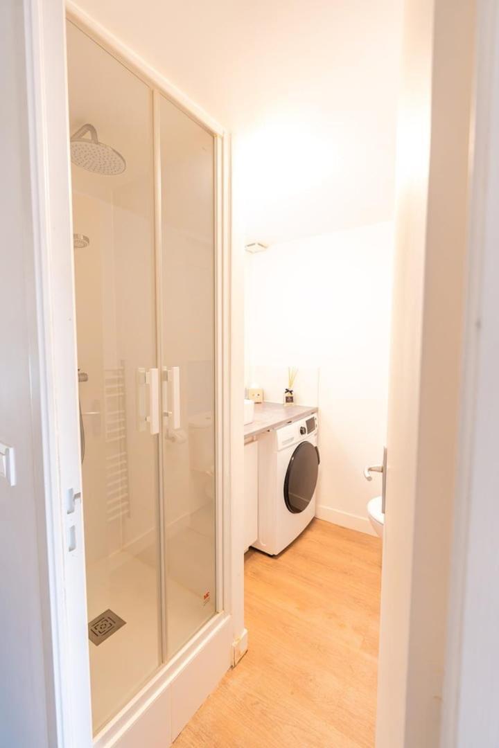 Duplex Confortable En Centre Avec 2 Chambres Châlons-en-Champagne Kültér fotó